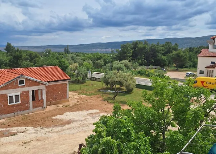 Vesna Starigrad Paklenica