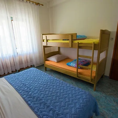 Vesna Apartmán Starigrad Paklenica