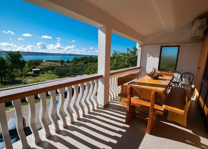 Апартаменты Vesna Стариград-Пакленица